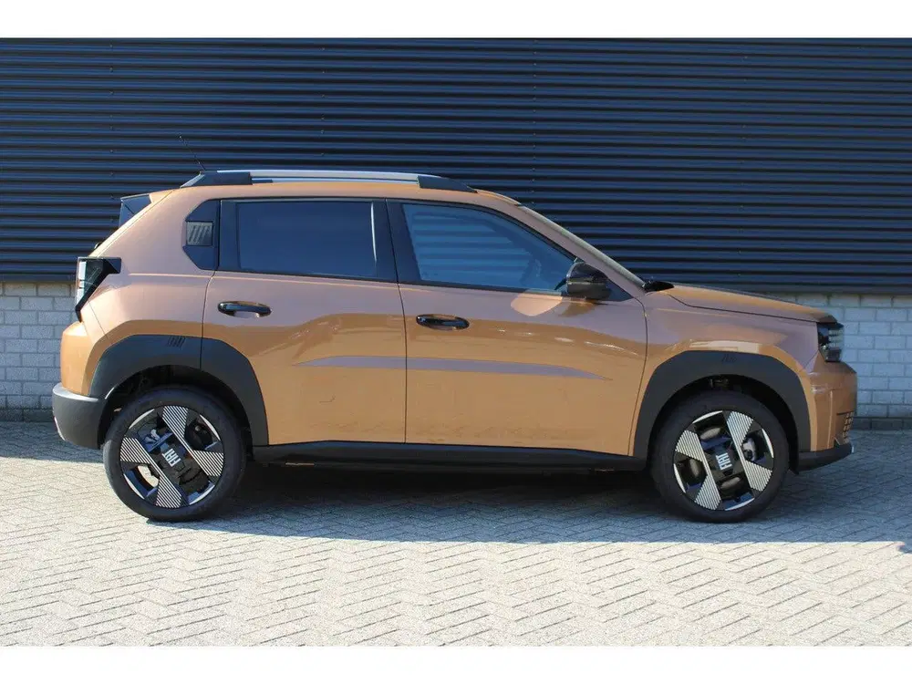 Fiat Grande Panda La Prima 11 kW 44 kWh Navigatie (bj 2025) uit 2025, foto 4