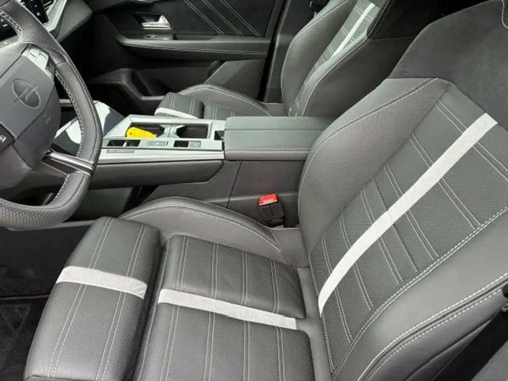 Opel Grandland Electric Business Edition 73 kWh uit 2025, foto 4