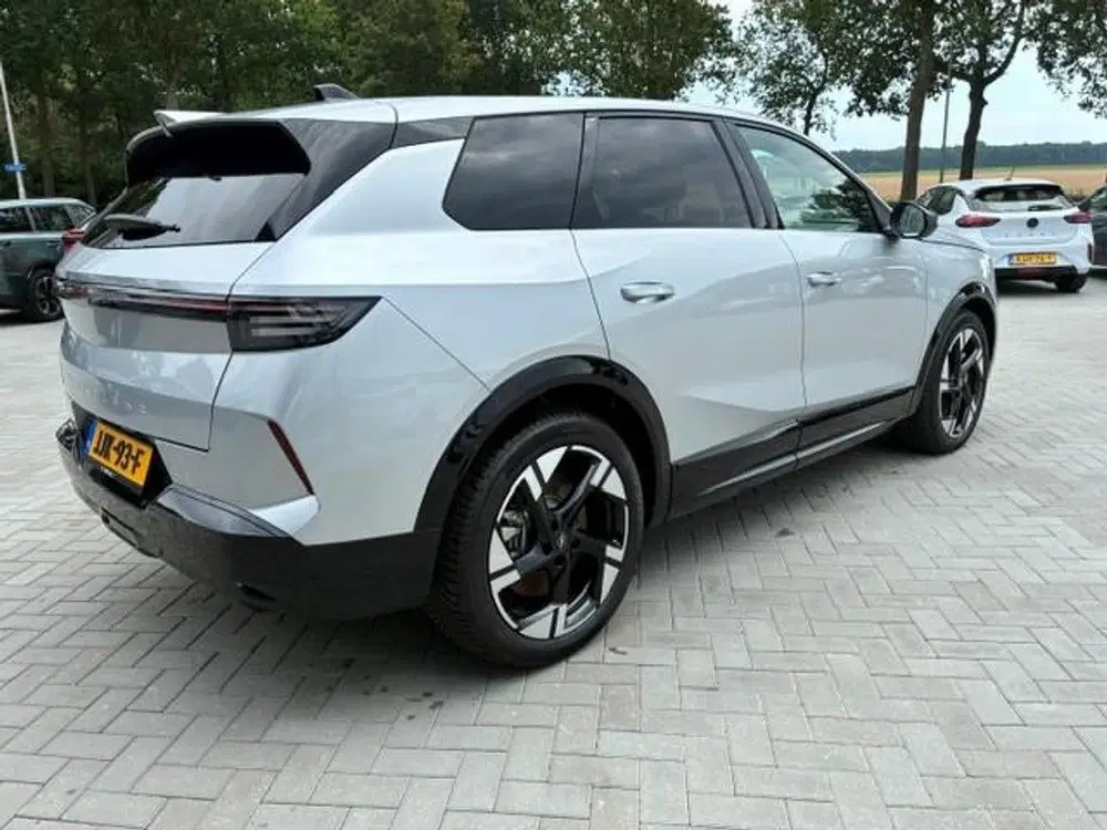 Opel Grandland Electric Business Edition 73 kWh uit 2025, foto 5