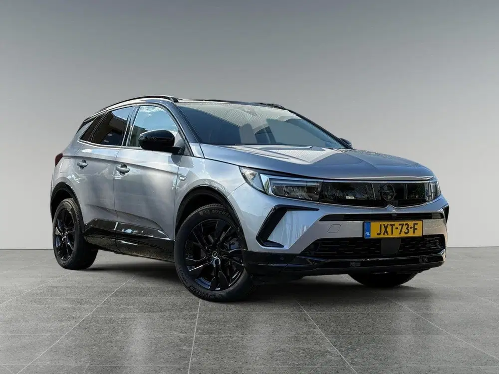 Opel Grandland GS 1.6 Hybrid PHEV 225pk e-EAT8 uit 2024, foto 3
