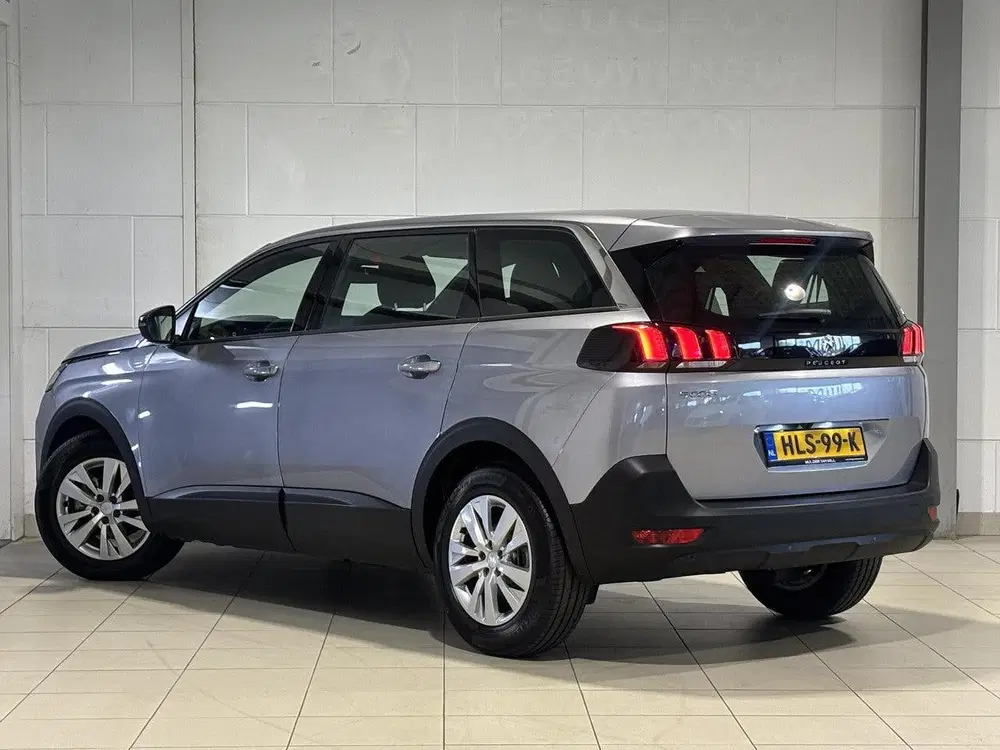 Peugeot 5008 Active Pack Business 1.2 Hybrid 145pk e-DS uit 2024, foto 3