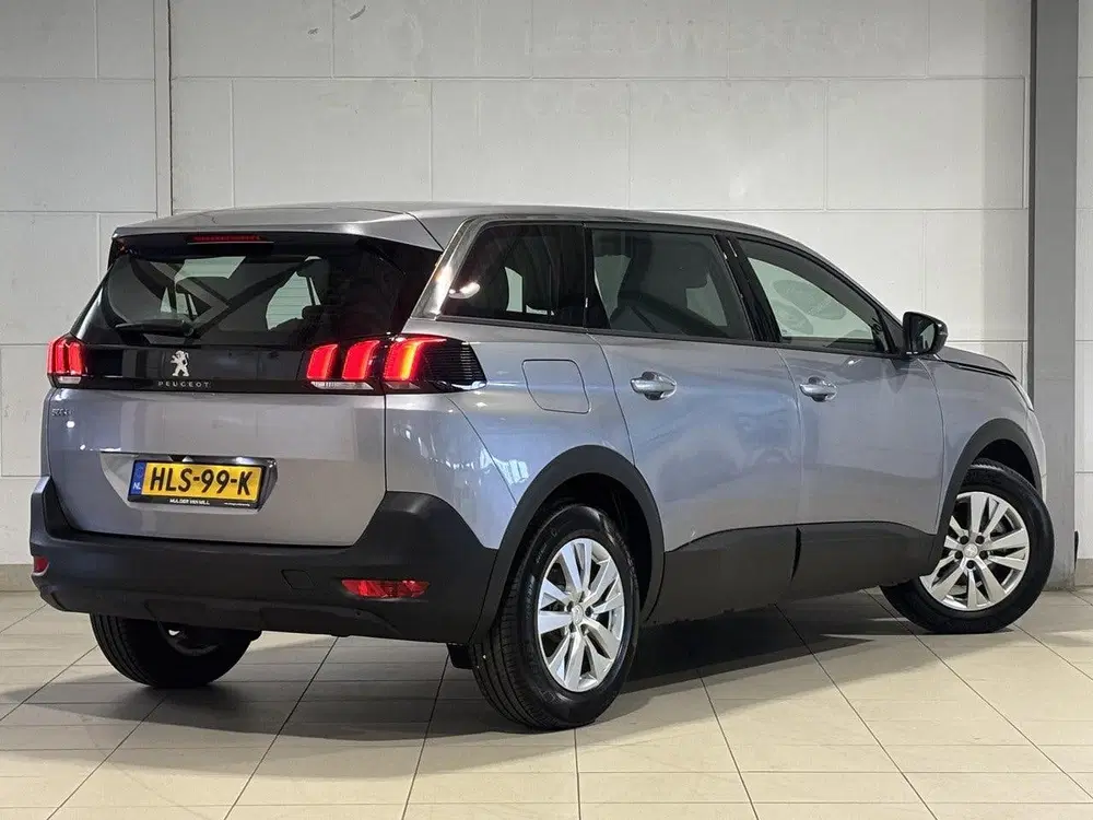 Peugeot 5008 Active Pack Business 1.2 Hybrid 145pk e-DS uit 2024, foto 4