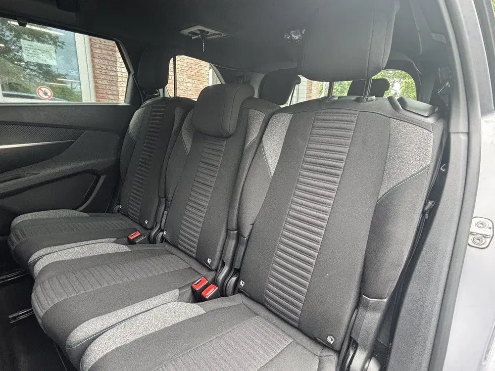 Peugeot 5008 Active Pack Business 1.2 Hybrid 145pk e-DS uit 2024, foto 9