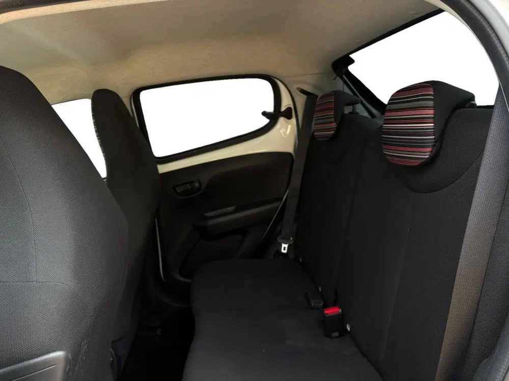 Citroën C1 5-deurs Feel 1.0 e-VTi 72pk uit 2021, foto 11