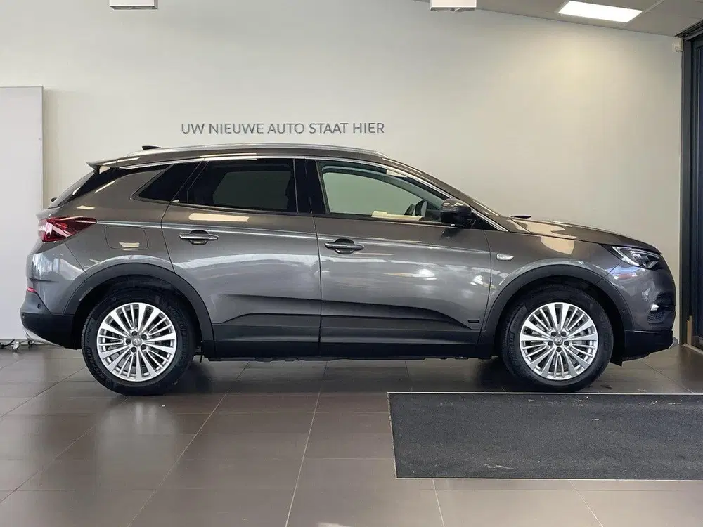 Opel Grandland X Innovation+ 1.6 PHEV 225pk Hybrid e-EAT8 uit 2020, foto 10
