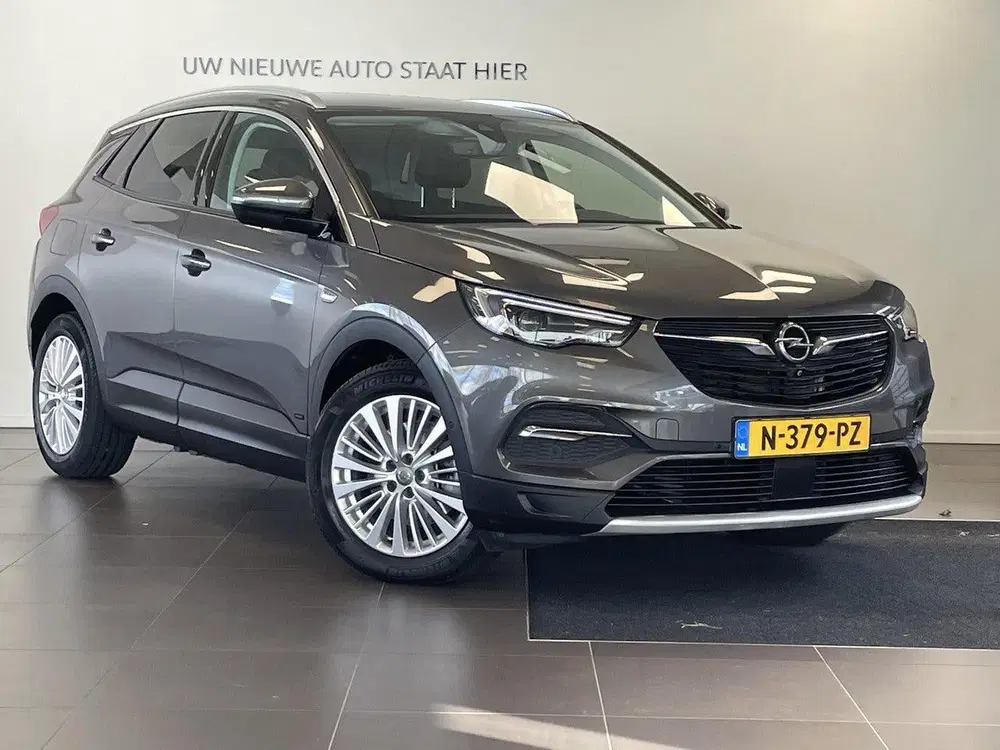 Opel Grandland X Innovation+ 1.6 PHEV 225pk Hybrid e-EAT8 uit 2020, foto 4