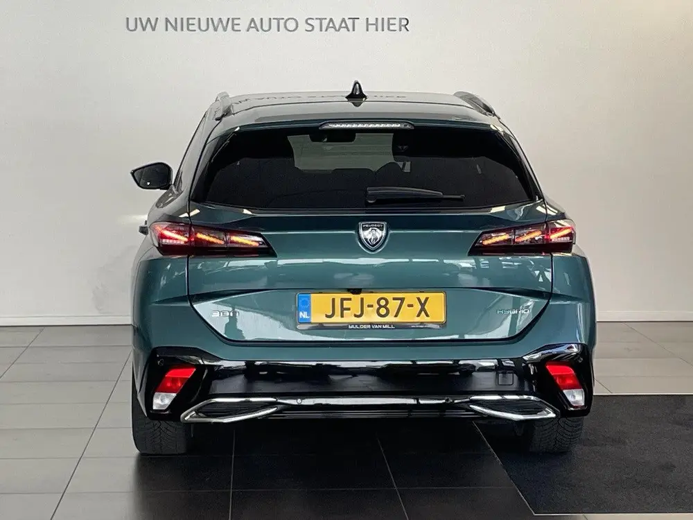 Peugeot 308 SW GT 1.6 HYbrid PHEV 225pk e-EAT8 uit 2024, foto 11