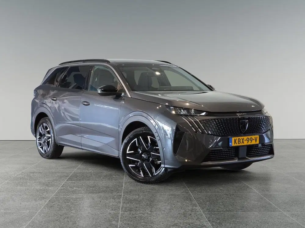 Peugeot 5008 Allure Pack 1.2 Hybrid 145pk e-DSC6 uit 2025, foto 2