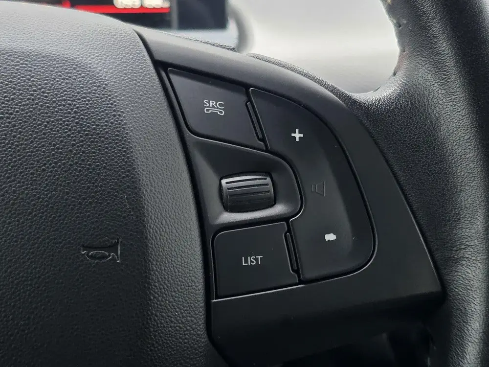 Citroën C4 Cactus Shine 1.2 Turbo 110pk | NAVI | KEYLESS | uit 2019, foto 17
