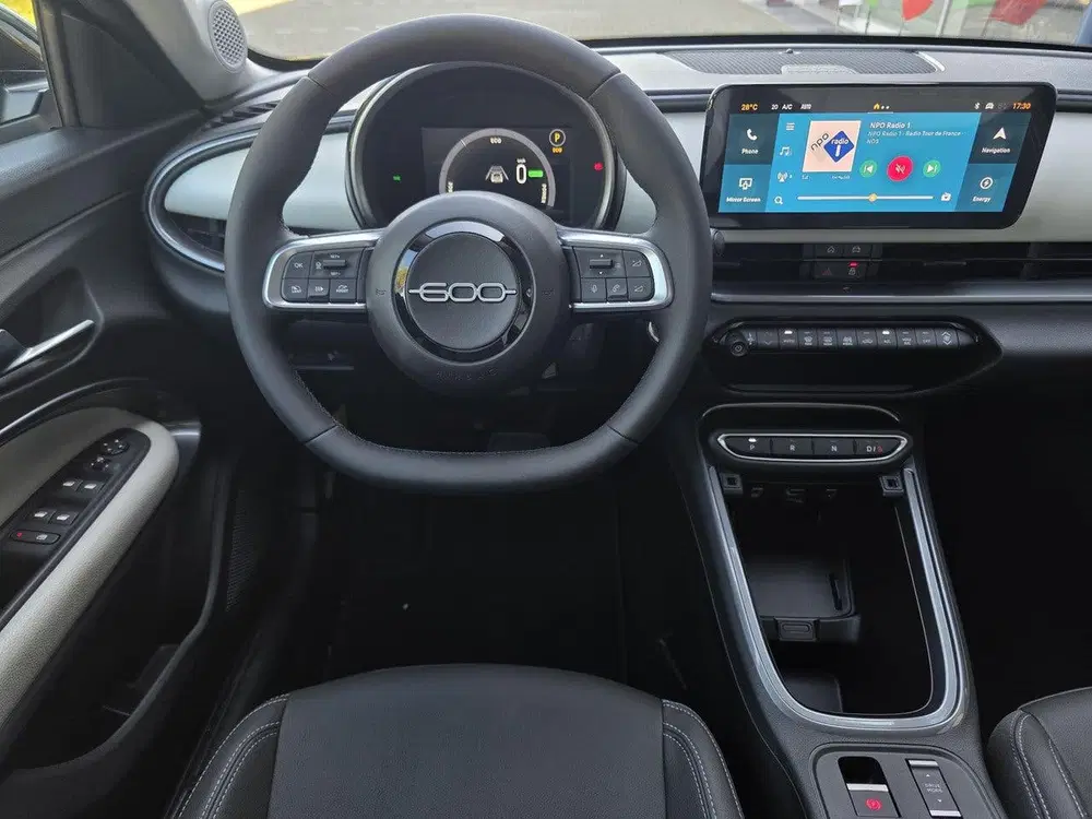 Fiat 600e La Prima EV 54kWh 156pk uit 2026, foto 12