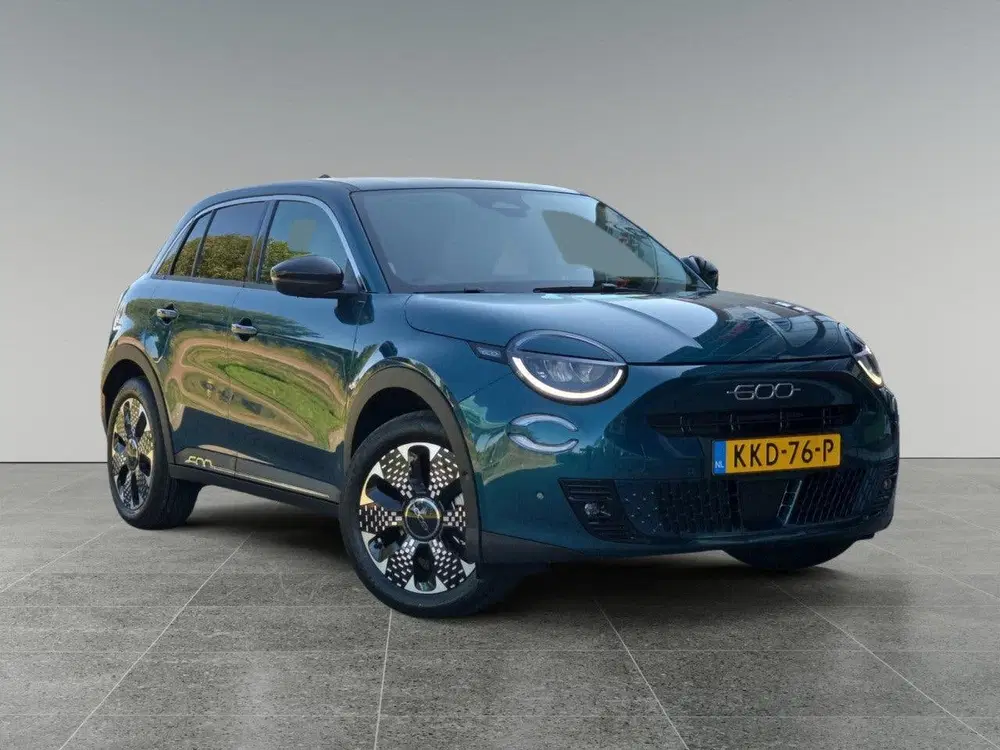 Fiat 600e La Prima EV 54kWh 156pk uit 2026, foto 6
