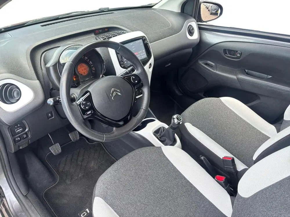 Citroën C1 5-deurs Millenium Feel 1.0 e-VTi 72pk uit 2021, foto 10