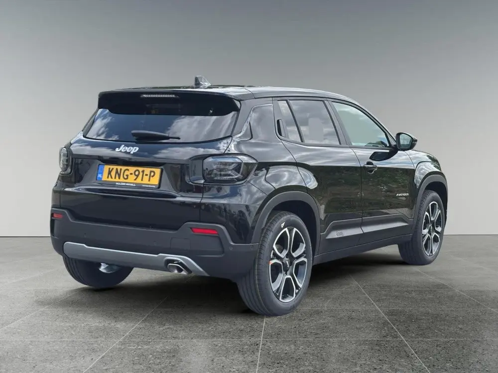 Jeep Avenger Summit 1.2 e-Hybrid 100pk uit 2026, foto 5