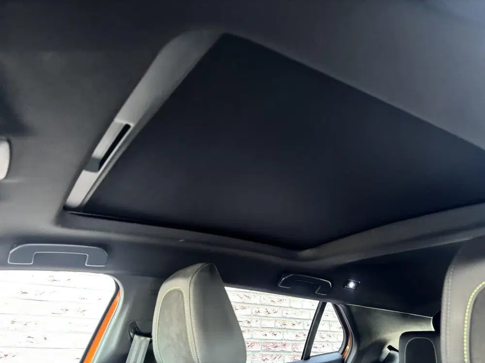 Peugeot 2008 GT Pack 1.2 Turbo 130pk uit 2021, foto 15