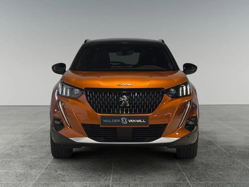 Peugeot 2008 GT Pack 1.2 Turbo 130pk uit 2021, foto 2