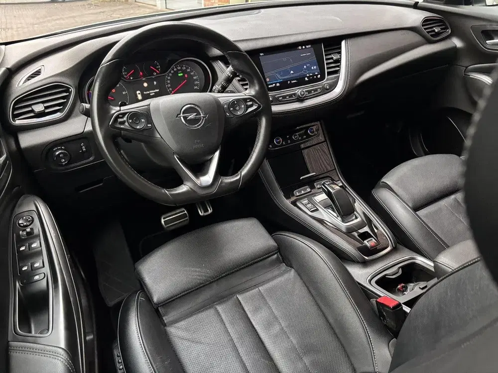 Opel Grandland X Ultimate+ 1.6 HYbrid4 PHEV 300pk 4x4 e-EAT uit 2020, foto 19