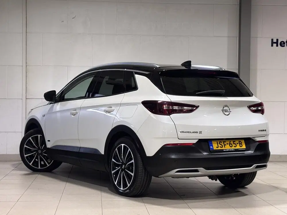 Opel Grandland X Ultimate+ 1.6 HYbrid4 PHEV 300pk 4x4 e-EAT uit 2020, foto 8