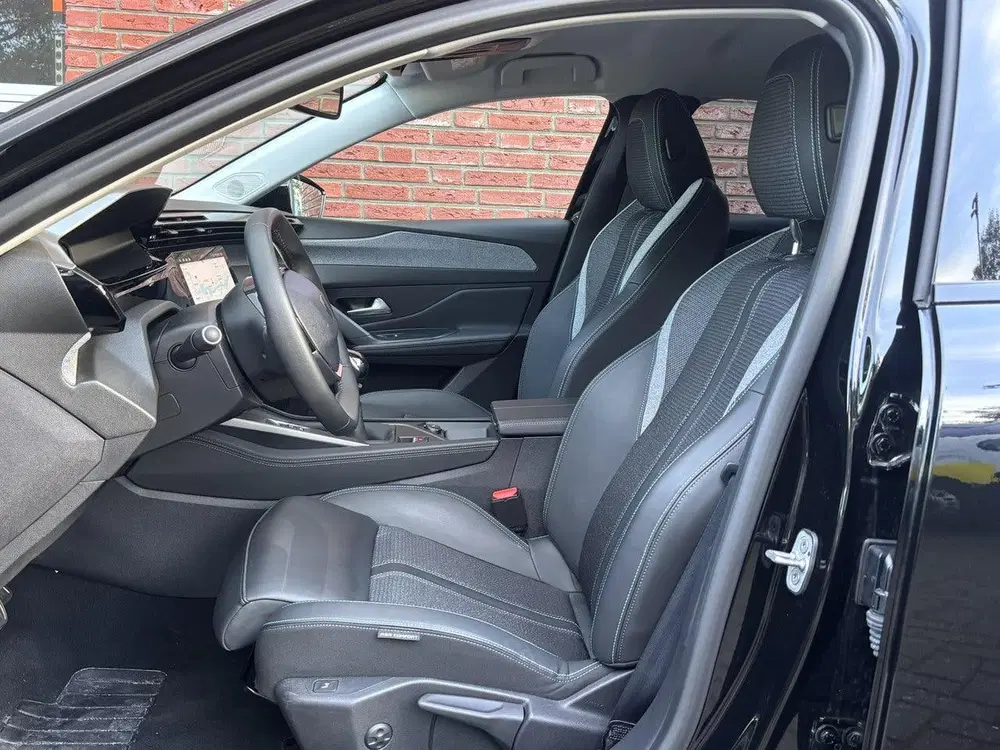 Peugeot 308 SW Allure Pack 1.2 Turbo 130pk uit 2024, foto 11