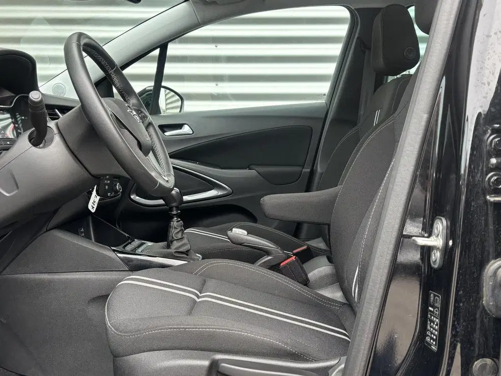 Opel Crossland Elegance 1.2 Turbo 110pk uit 2024, foto 17