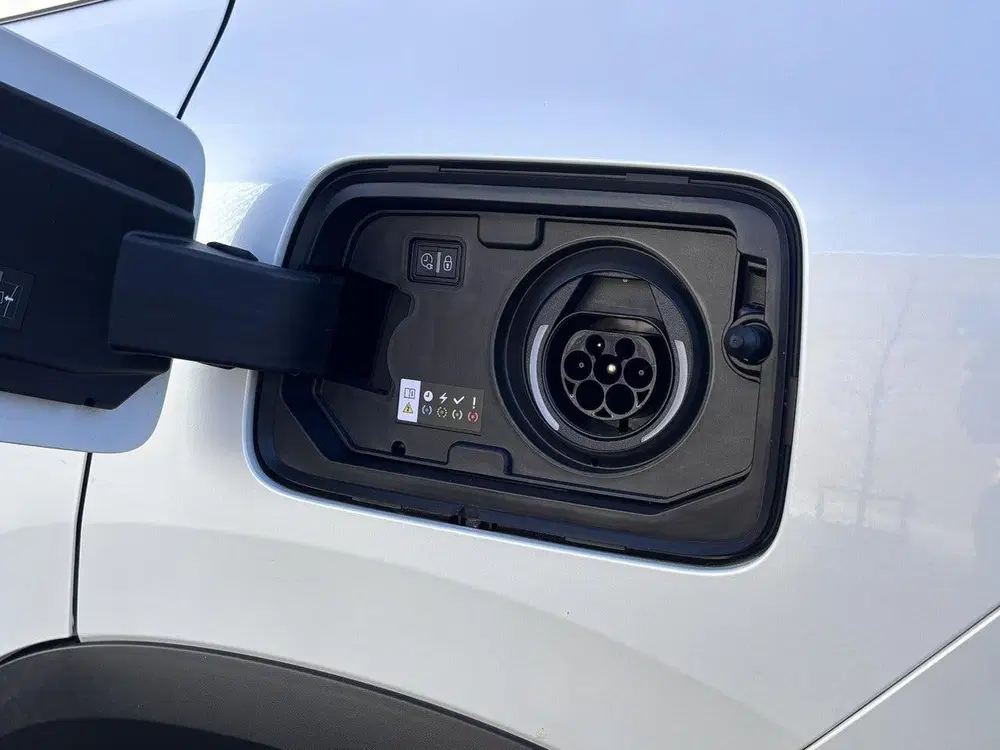 Citroën C5 Aircross C-Series Feel Pack 1.6 HYbrid PHEV 225p uit 2021, foto 17