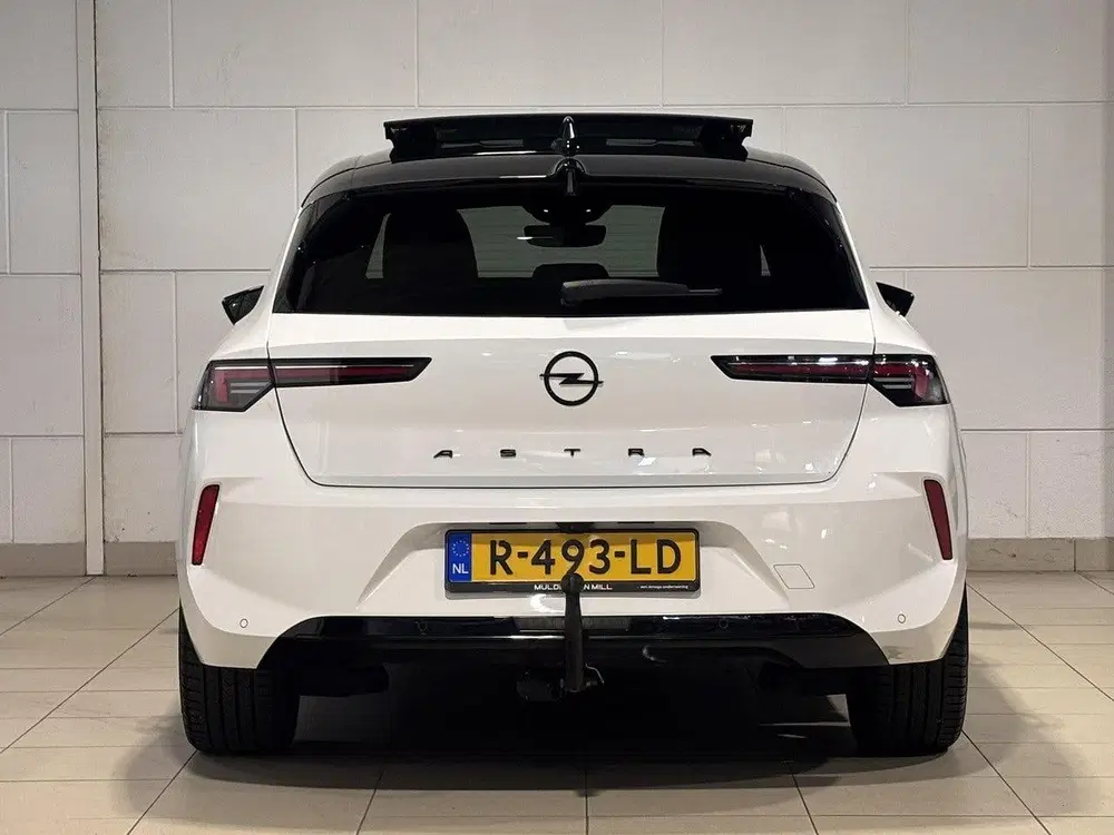 Opel Astra Ultimate 1.2 Turbo 130pk EAT8 uit 2022, foto 8