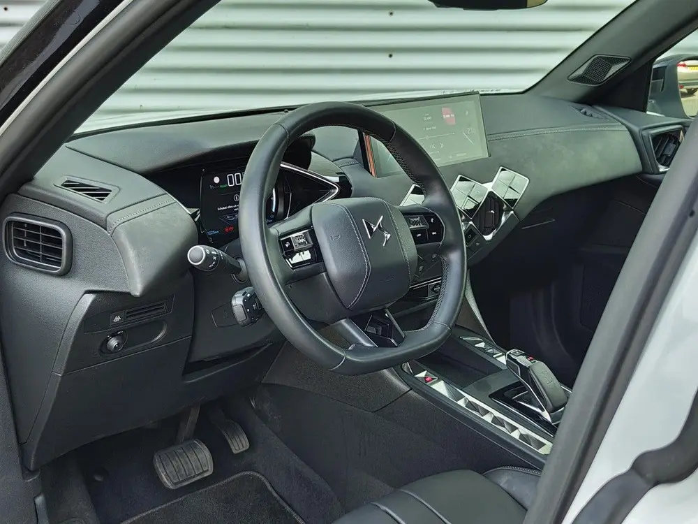 DS Automobiles 3 DS DS 3 Crossback Grand Chic Opera EV 50kWh 136pk | DS MATRI uit 2021, foto 18