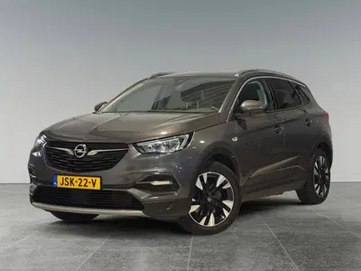 Opel Grandland X Elegance 1.6 PHEV 225pk Hybrid e-EAT8 uit 2021