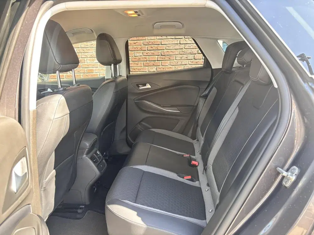 Opel Grandland X Elegance 1.6 PHEV 225pk Hybrid e-EAT8 uit 2021, foto 13