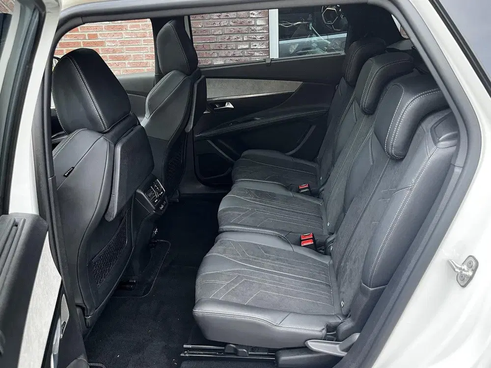 Peugeot 5008 GT Pack Business 1.6 Turbo 180pk EAT8 uit 2023, foto 11