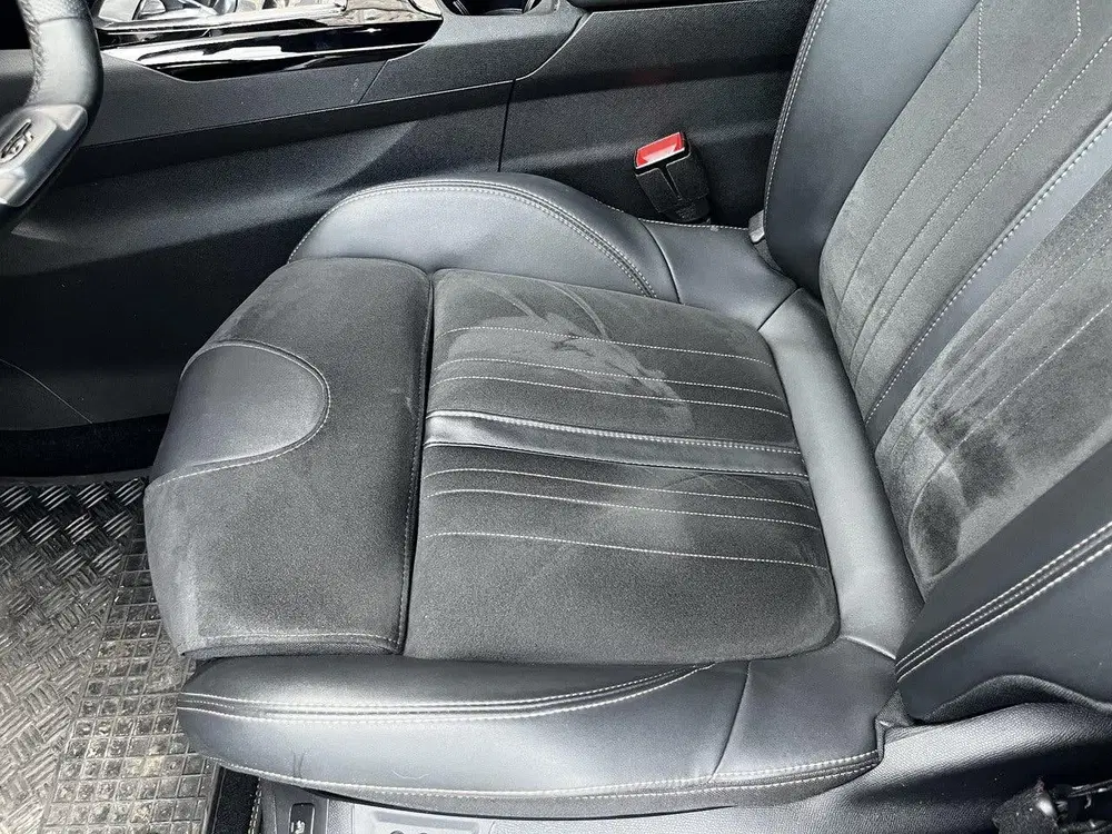 Peugeot 5008 GT Pack Business 1.6 Turbo 180pk EAT8 uit 2023, foto 7