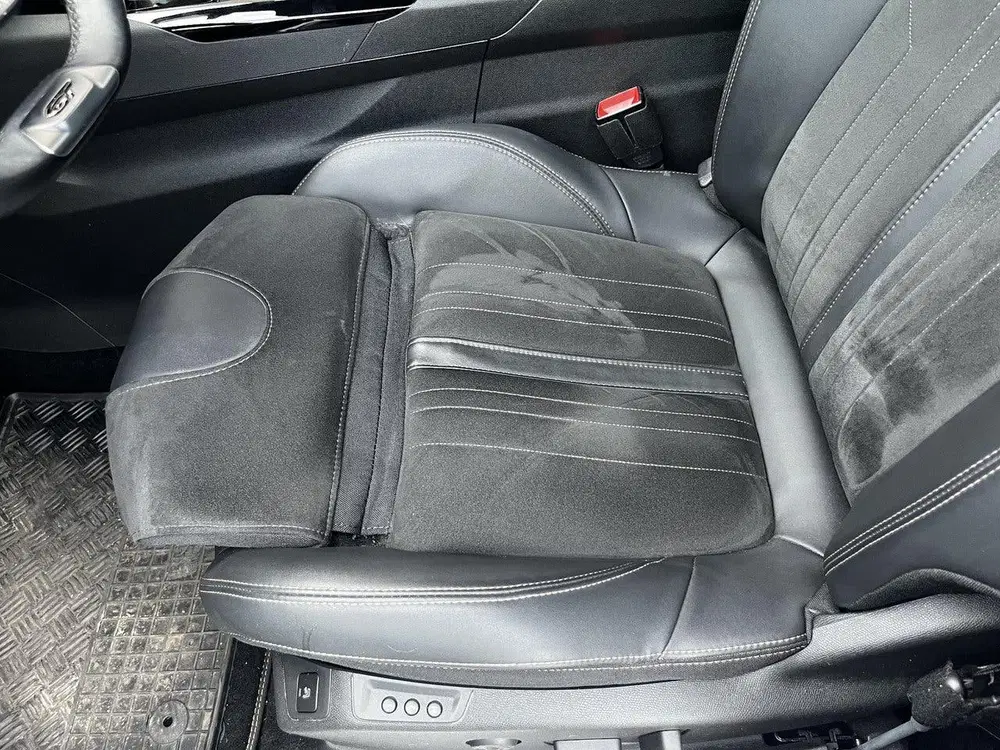 Peugeot 5008 GT Pack Business 1.6 Turbo 180pk EAT8 uit 2023, foto 8