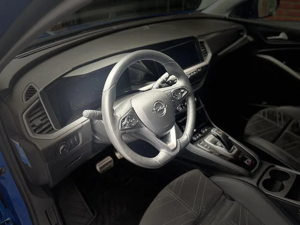 Opel Grandland Elegance 1.6 HYbrid PHEV 225pk e-EAT8 uit 2023, foto 17