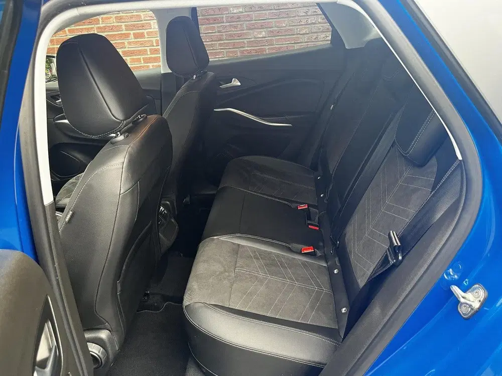 Opel Grandland Elegance 1.6 HYbrid PHEV 225pk e-EAT8 uit 2023, foto 7