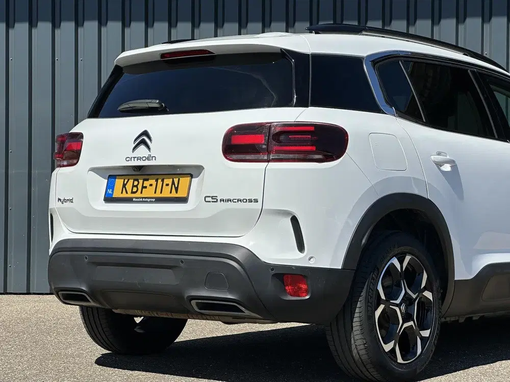Citroën C5 Aircross 1.6 Plug-in Hybrid 225 Feel Navigatie uit 2023, foto 10