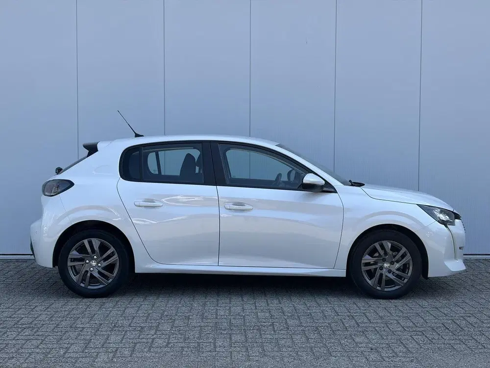 Peugeot 208 1.2 PureTech Active uit 2021, foto 4