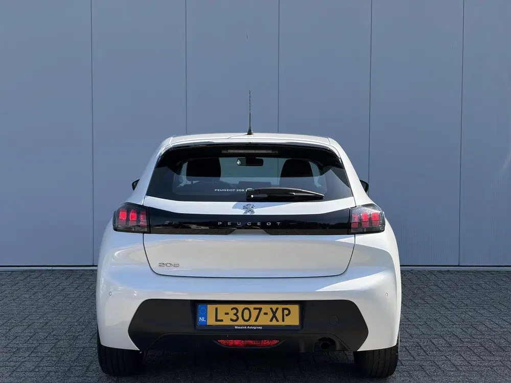 Peugeot 208 1.2 PureTech Active uit 2021, foto 6