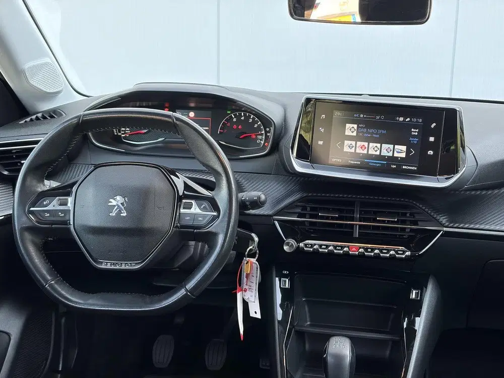 Peugeot 208 1.2 PureTech Active uit 2021, foto 9
