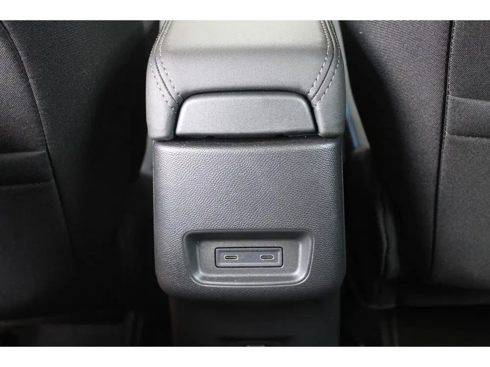 Citroën C3 1.2 Hybrid 110pk Business Automaat Hybride uit 2026, foto 19