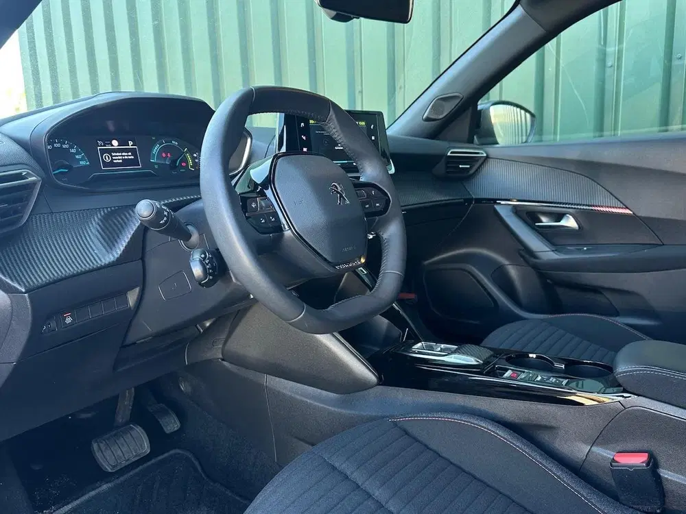 Peugeot 2008 EV Active Pack 50 kWh Navigatie uit 2023, foto 9
