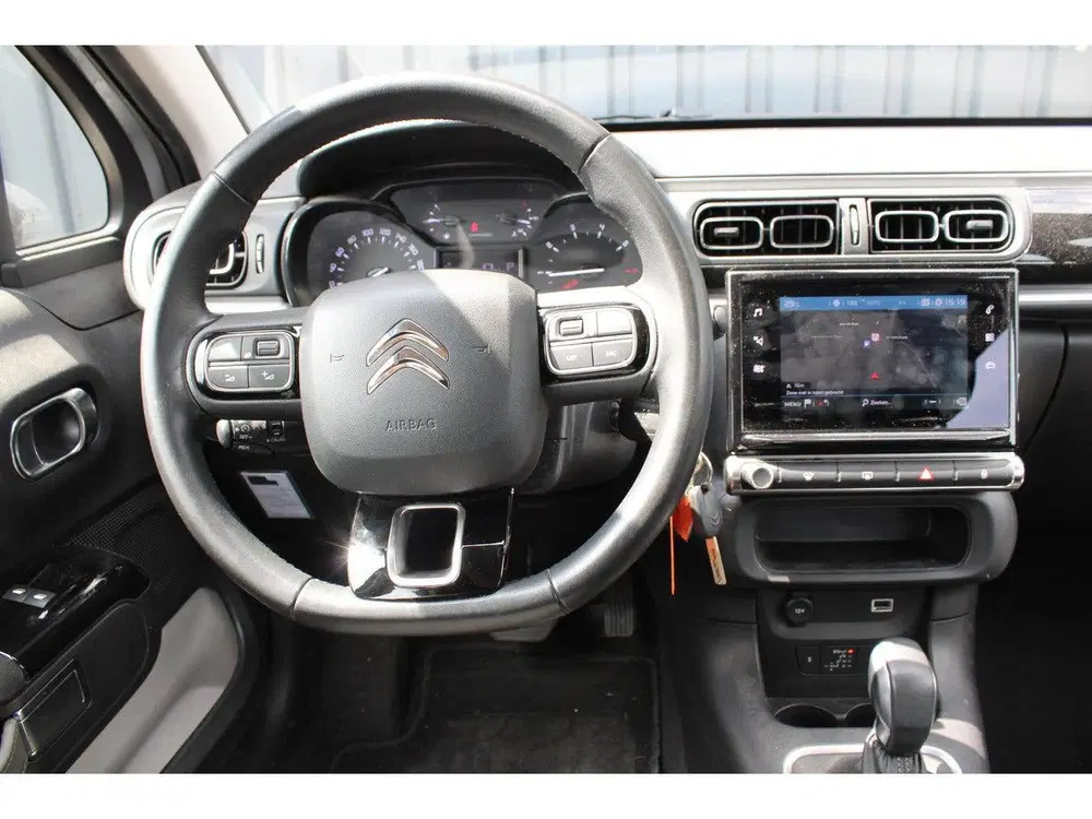 Citroën C3 1.2 PureTech Business Automaat uit 2021, foto 9