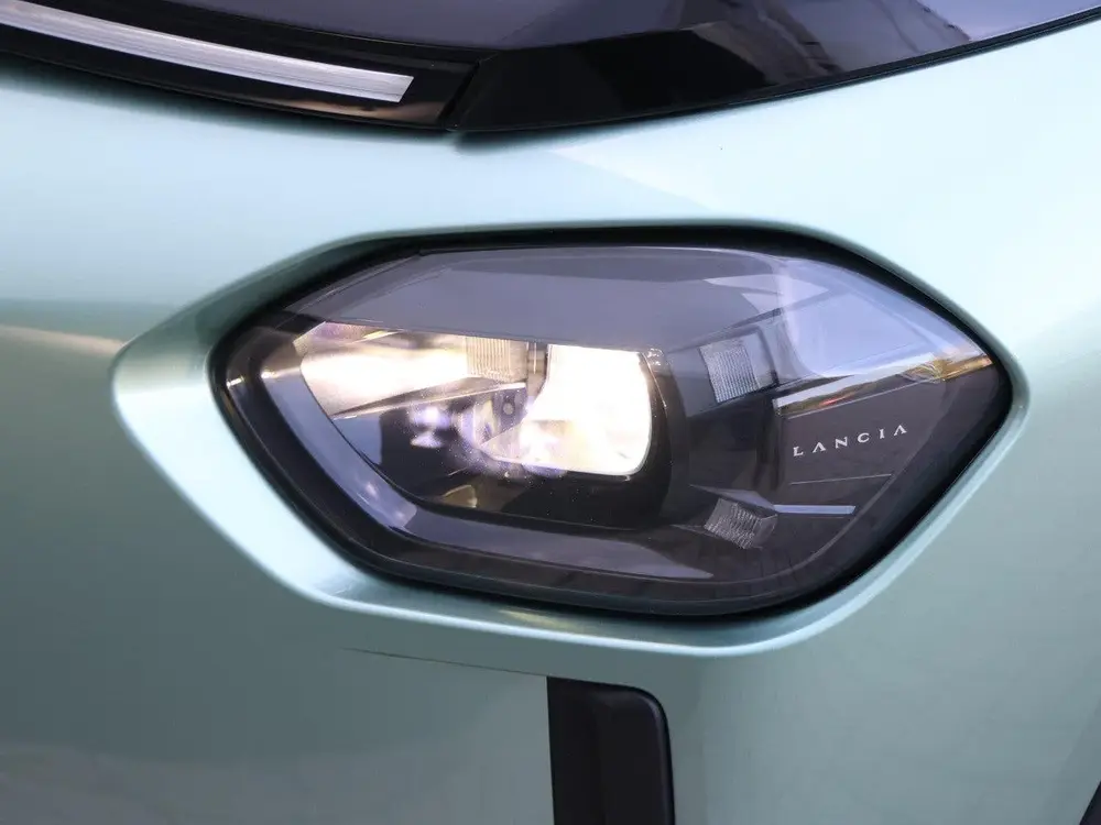 Lancia Ypsilon LX 51 kWh | Navigatie | Apple Carplay/Android uit 2025, foto 20