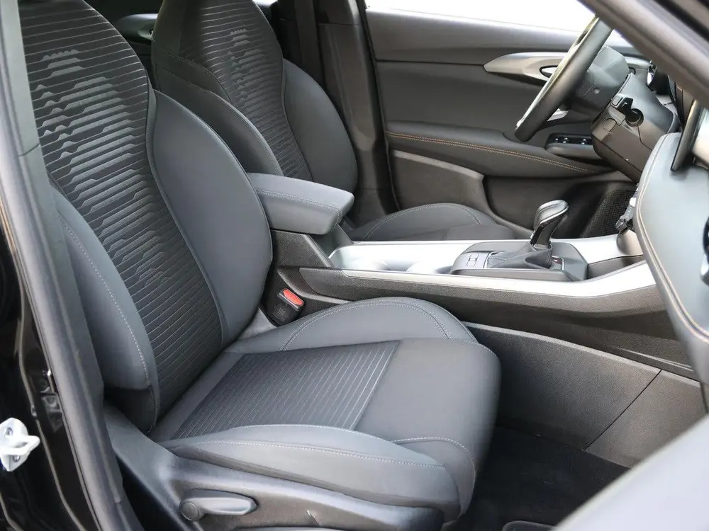 Alfa Romeo Tonale 1.3T PHEV Sprint | Navigatie | Apple Carpl uit 2024, foto 10