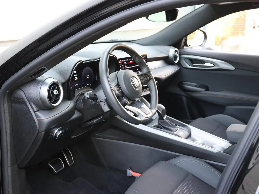 Alfa Romeo Tonale 1.3T PHEV Sprint | Navigatie | Apple Carpl uit 2024, foto 11
