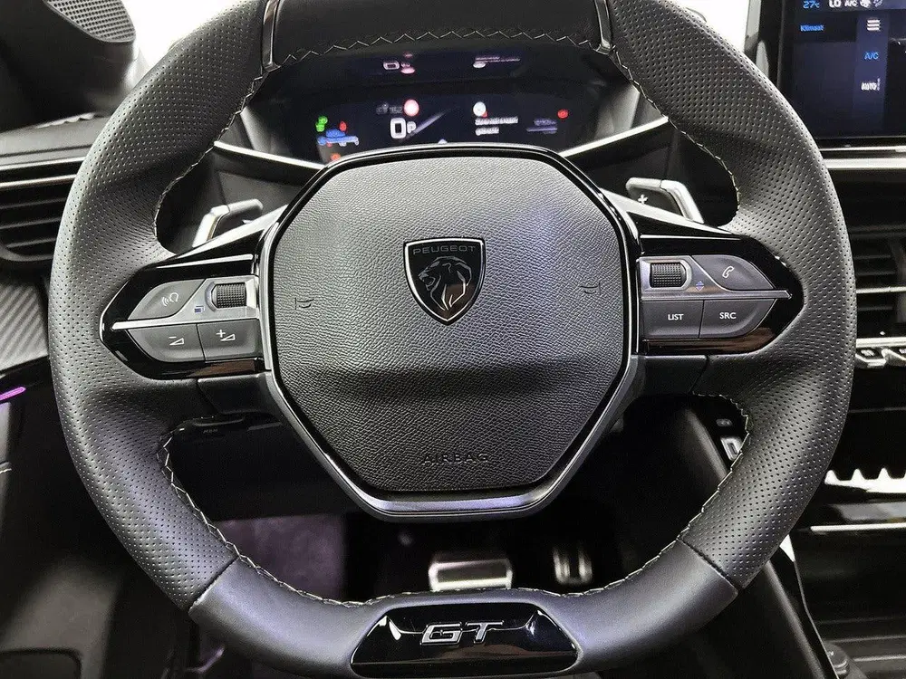 Peugeot 208 GT Hybrid 145pk Automaat uit 2025, foto 20