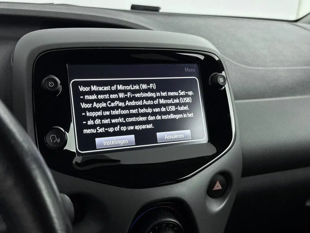 Peugeot 108 Active 75 pk uit 2021, foto 20