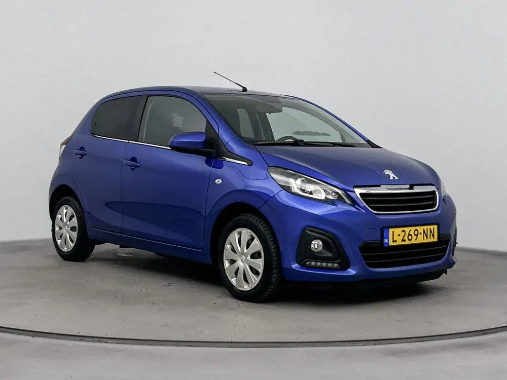 Peugeot 108 Active 75 pk uit 2021, foto 8