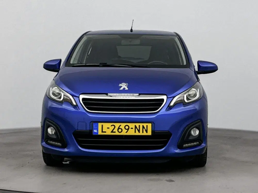 Peugeot 108 Active 75 pk uit 2021, foto 9