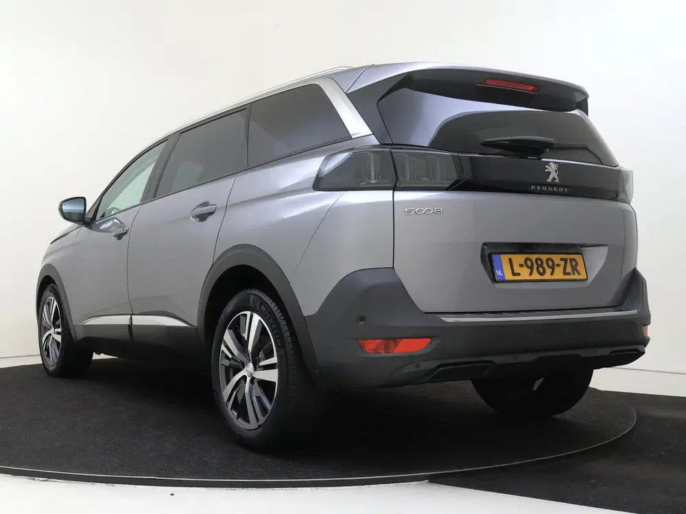 Peugeot 5008 1.2 PureTech 130PK Allure 5 zits automaat uit 2021, foto 4