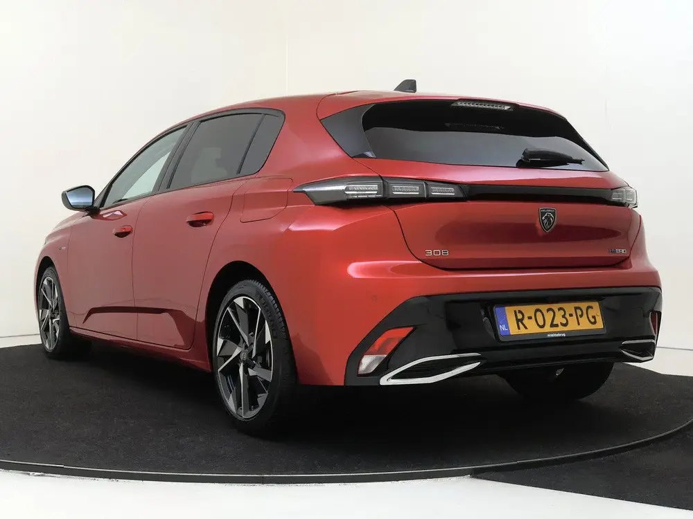 Peugeot 308 1.6 HYbrid 180PK Allure Pack Business Half uit 2022, foto 4