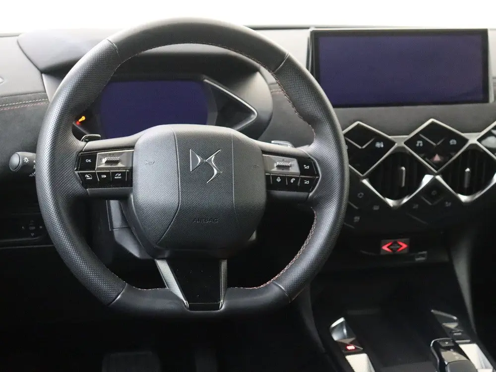 DS Automobiles DS 3 DS DS 3 1.2 PureTech 130PK Performance Lin uit 2024, foto 6